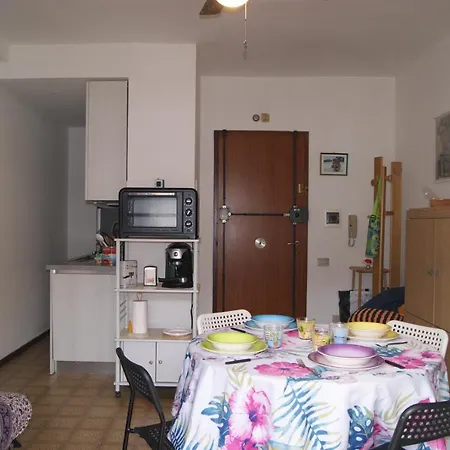 アパート A Casa Di Simone サン·ヴィンチェンツォ